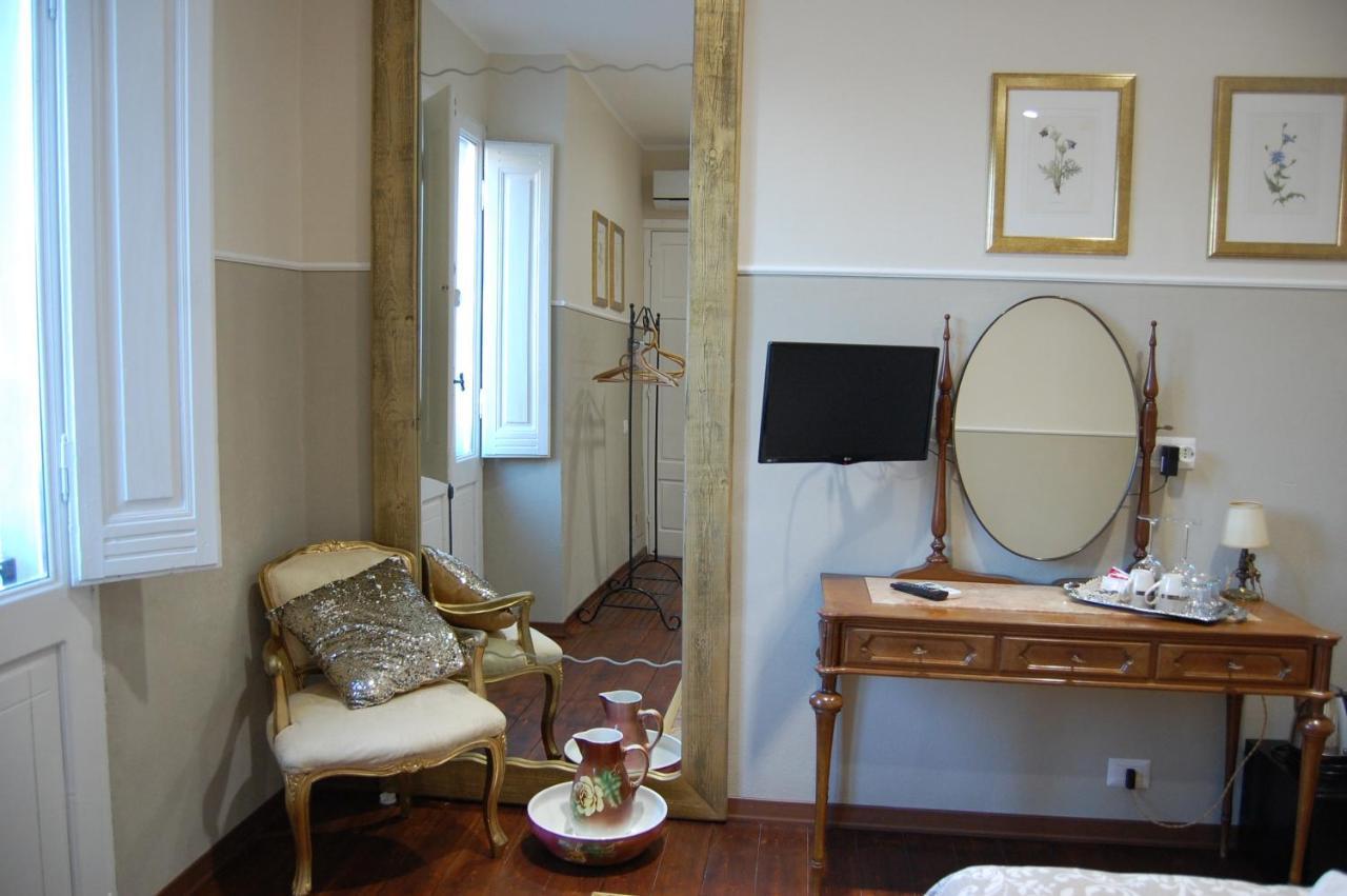 Casa Satta 1925 Hotel Olbia Eksteriør billede
