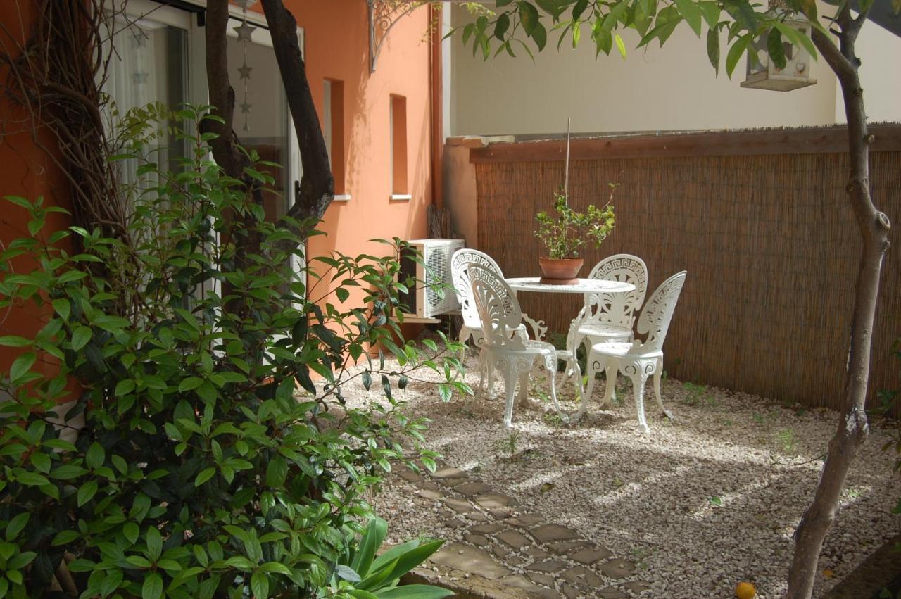 Casa Satta 1925 Hotel Olbia Eksteriør billede