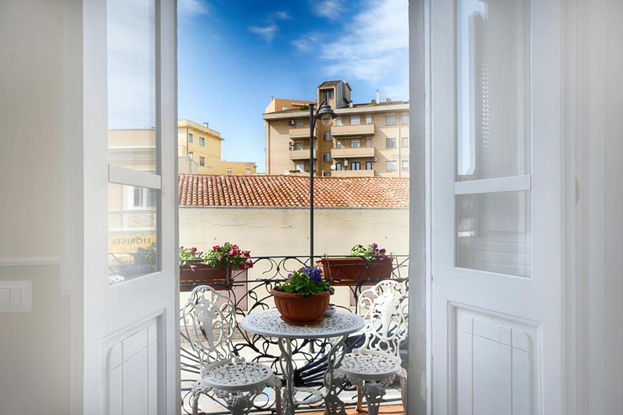 Casa Satta 1925 Hotel Olbia Eksteriør billede